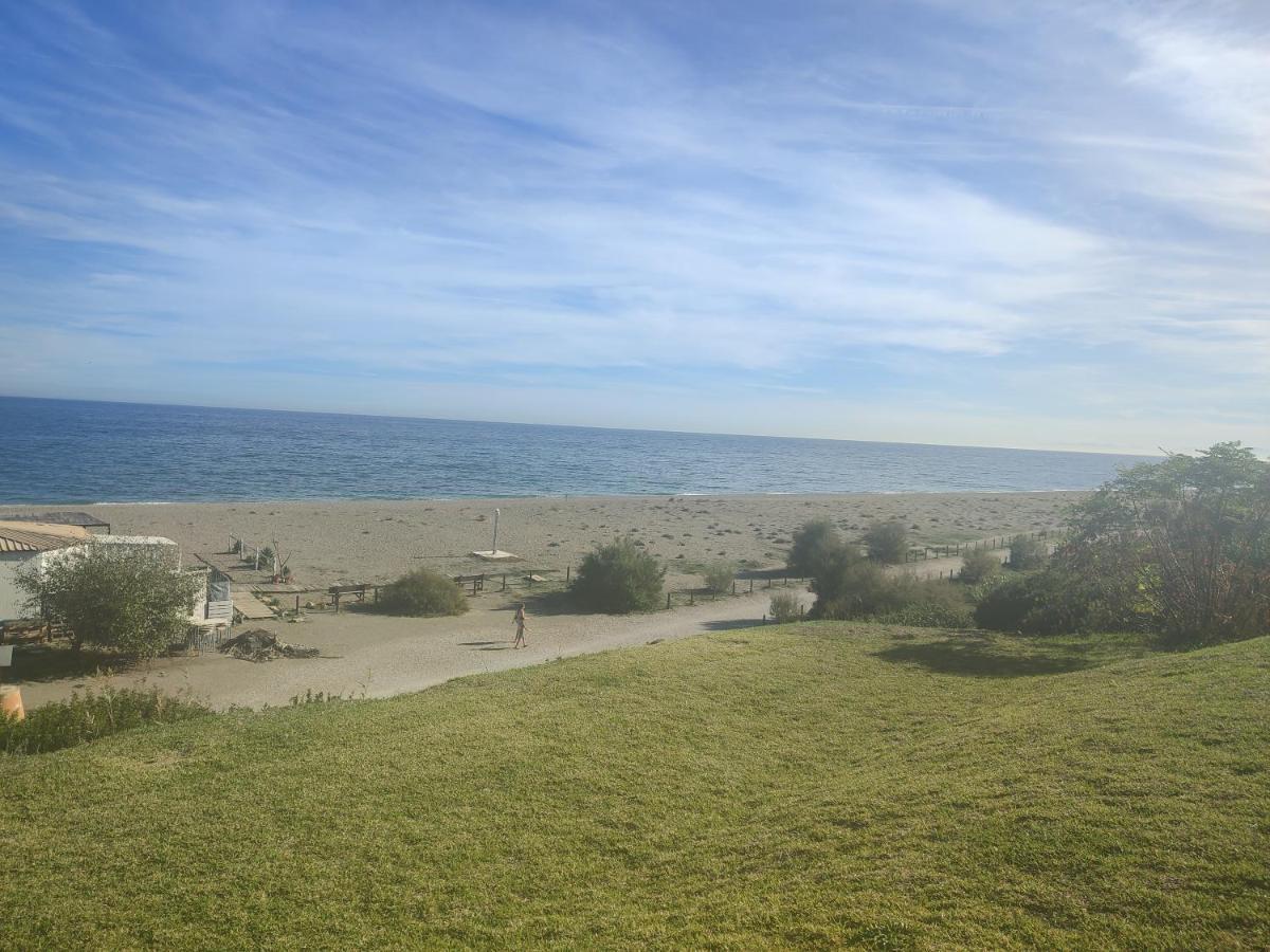 Junto A La Playa Zona Tranquila Apartment *